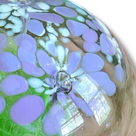 Vintage Kerry Art Glass Ireland Paperweight Purple White Green Floral Flowers 3" - Picture 8 of 8